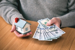 Selling a Property Fast in 2025: Why Homeowners Are Ditching Traditional Listings Selling a Property Fast in 2025: Why Homeowners Are Ditching Traditional Listings